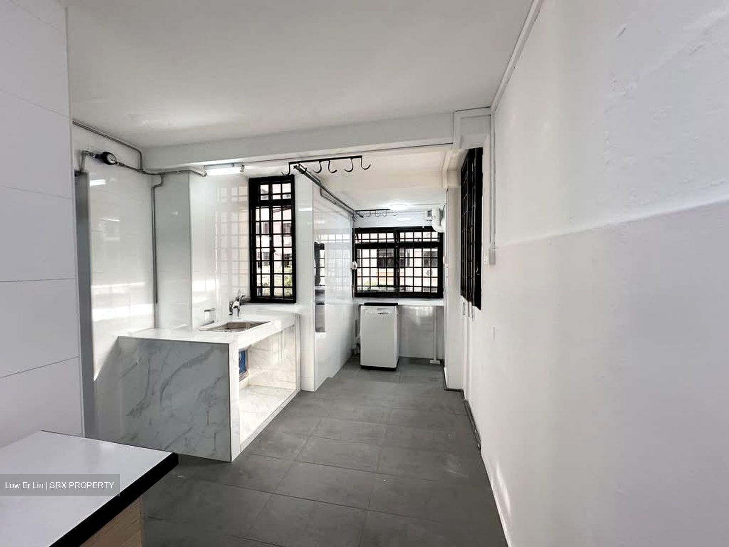 Blk 100 Crescent View (Queenstown), HDB 3 Rooms #533102171